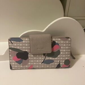 Fossil Gray and Multicolor Wallet